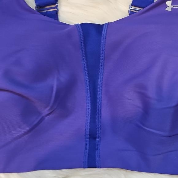 Under Armour Women's Purple Padded Sports Bra - 38DD - Picture 3 of 10